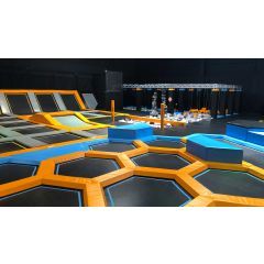 Akrobat Indoor Trampolinepark Urban Jump 