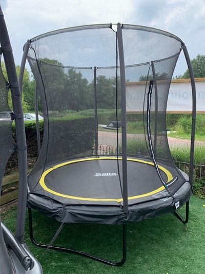 Montage Salta Comfort Edition trampoline